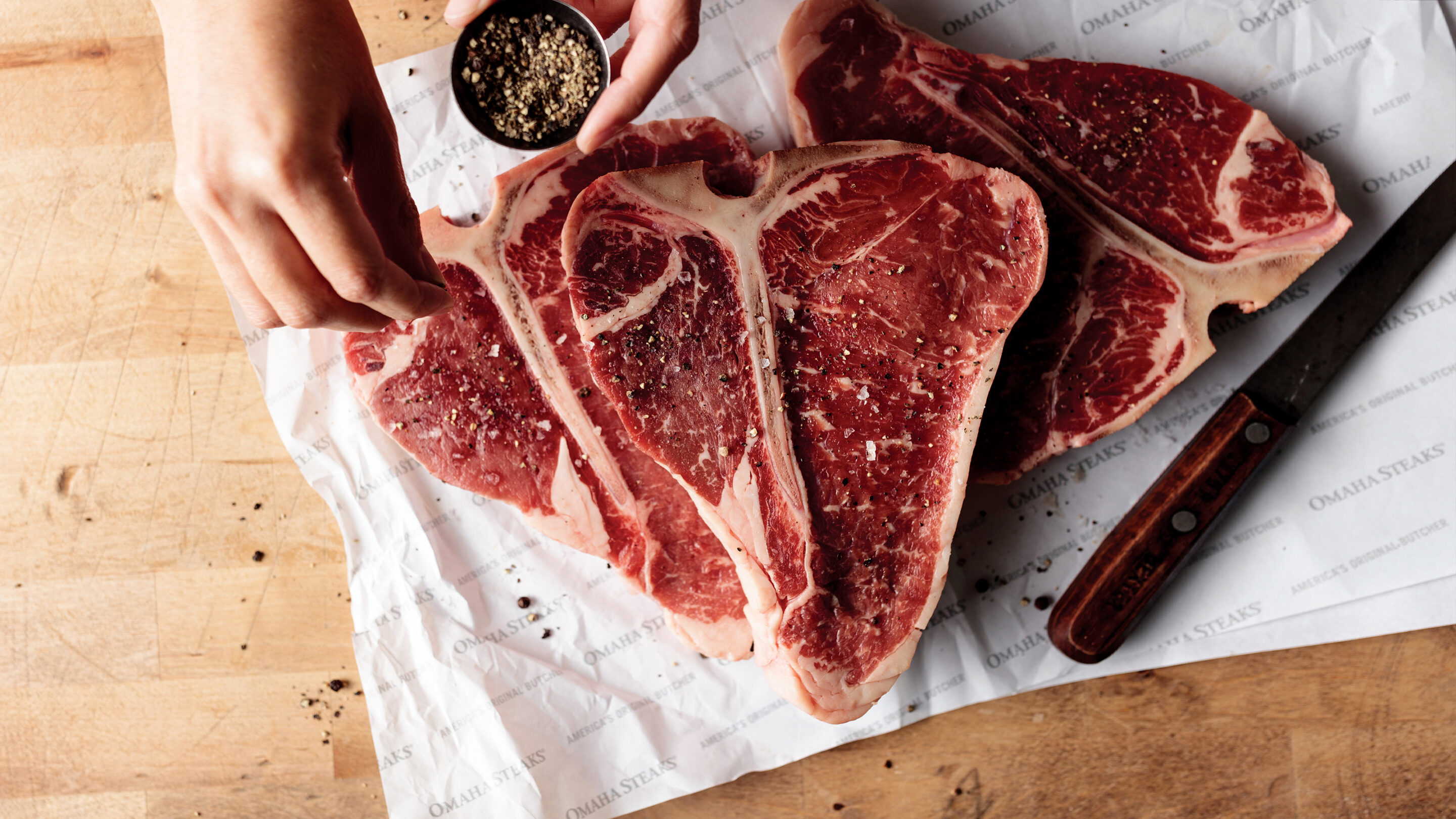 The Butcher's Guide: What is a T-bone? | Omaha Steaks