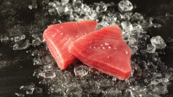 raw tuna on ice